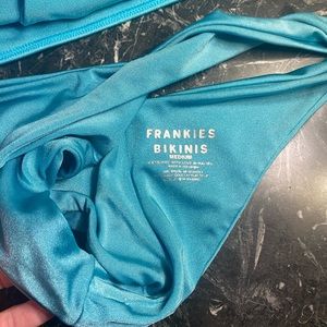 Frankies bikini set